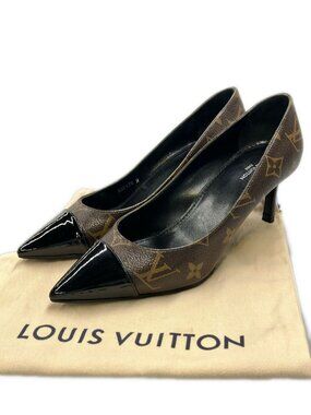 Louis Vuitton Monogram Pointed Toe Pumps M Heel 36.5